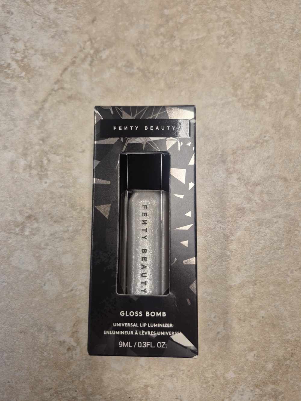 Fenty Beauty Gloss Bomb Lip Luminizer Limited-Edition Diamond Milk